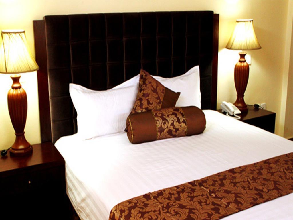 Silver Palm Hotel Arusha Buitenkant foto